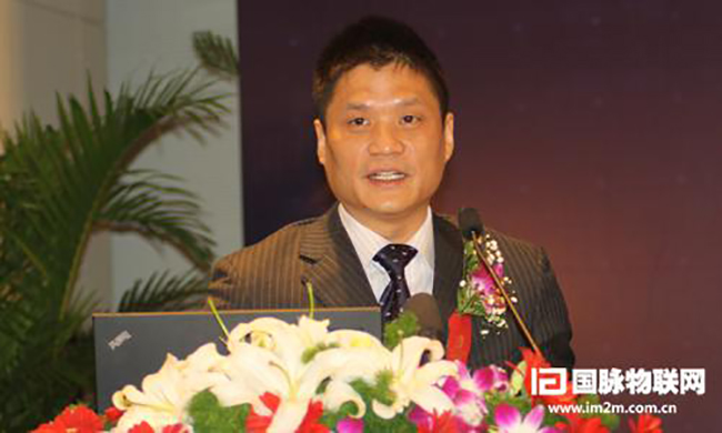 NG体育互联智慧城市研究中心主任杨冰之宣布《2012中国智慧城市发展现状和趋势预测研究报告》正式发布，并以《中国智慧城市发展特征解决》为题作了精彩的演讲