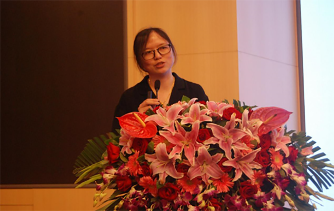NG体育海洋常务副总经理王路燕出席会议并发布了《NG体育数据基因3.0产品》
